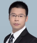 瞿龙-西安离婚律师照片展示